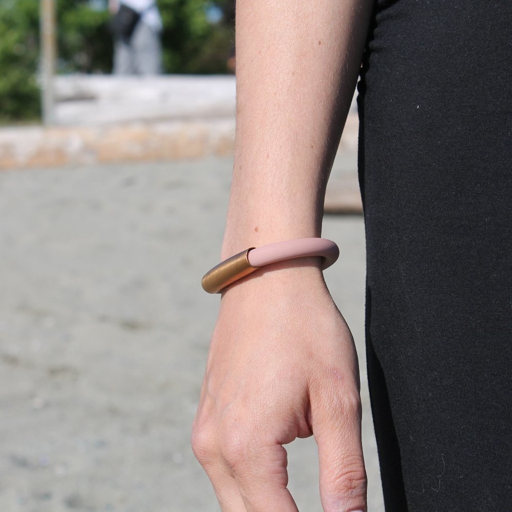 nOcean Bracelet Straw - Blue (benefits charity)
